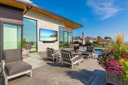 New Neptune™ Full Sun Outdoor Smart Tvs